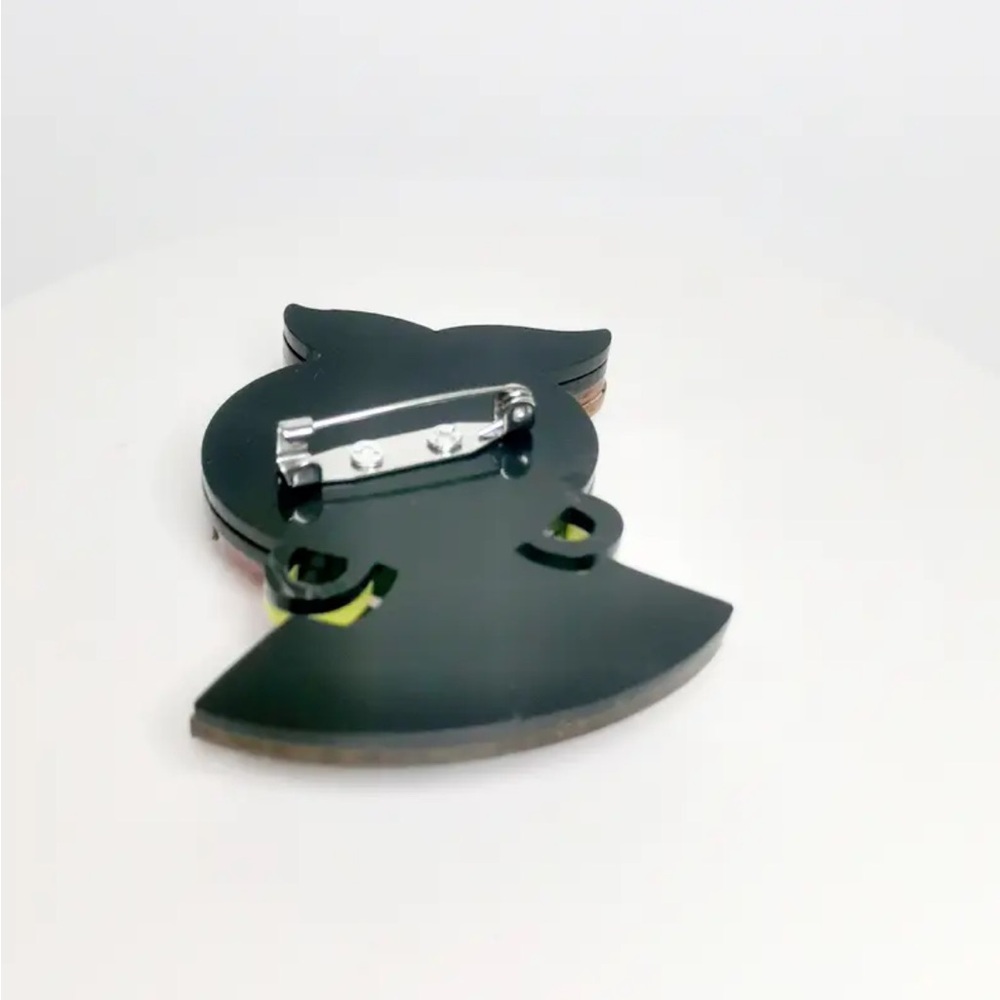 Black & White Checkered Girl Brooch - Picture 4 of 5